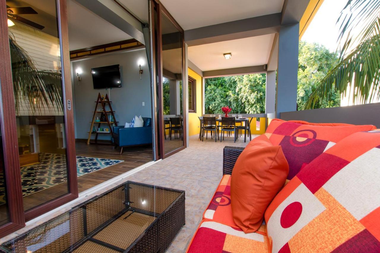 Khalkob'S Estate Apartment Placencia Bagian luar foto